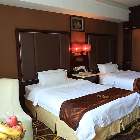 Tianhao Hotel Canton Esterno foto