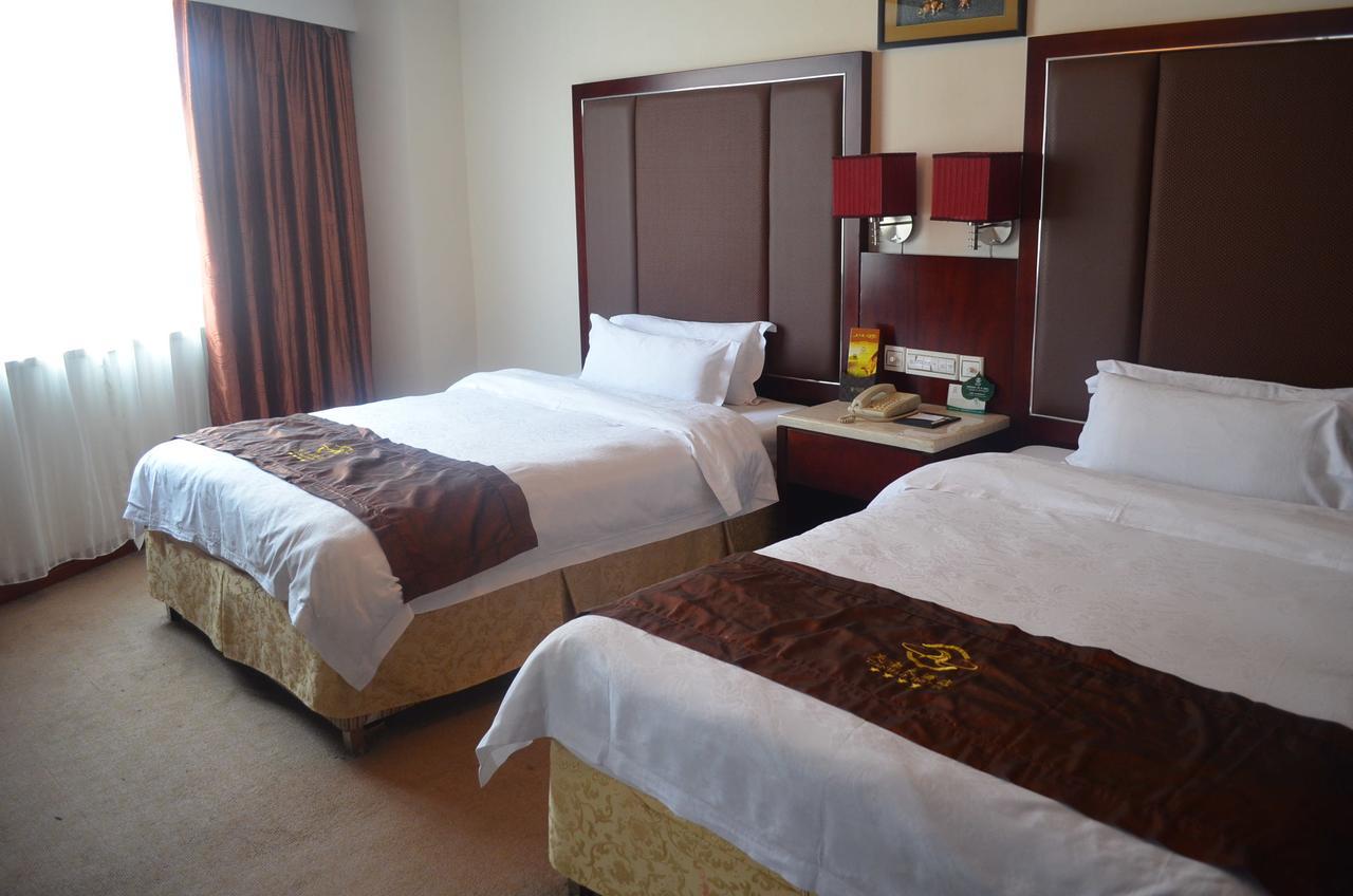 Tianhao Hotel Canton Esterno foto