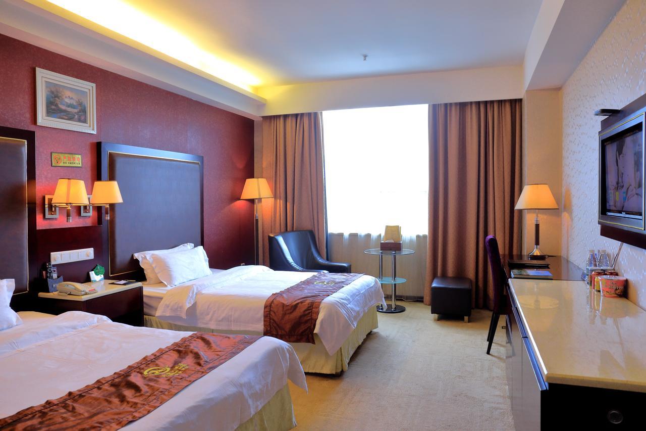 Tianhao Hotel Canton Esterno foto