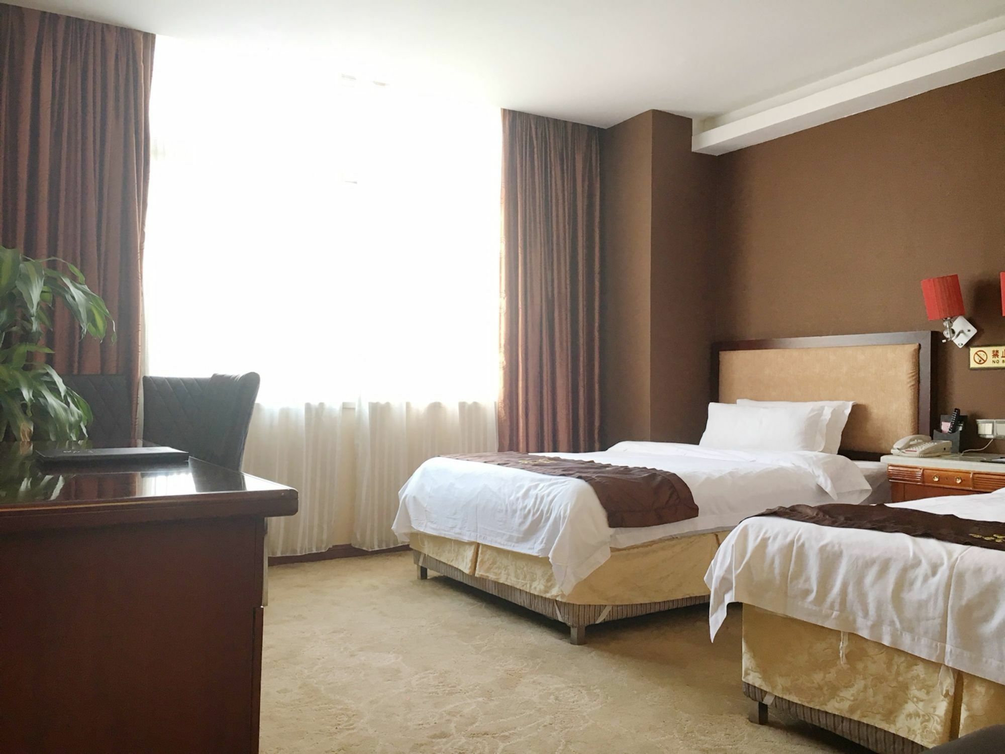 Tianhao Hotel Canton Esterno foto